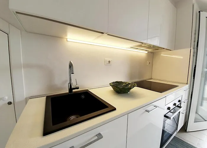 La Perla Del Golfo カポリーヴェリ